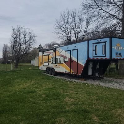 Gooseneck food trailer