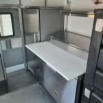 2009 Workhorse Step Side - Image 5