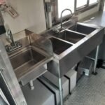 2009 Workhorse Step Side - Image 8