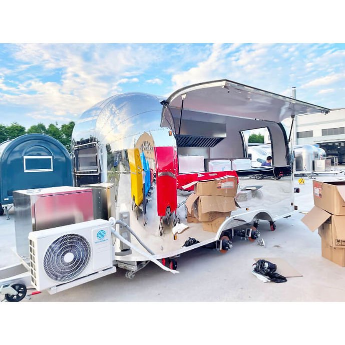 banner01 (3) THE STREAMLINER® - 14.7 Ft. Vending Trailer - Image 1