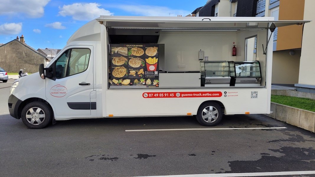 banner1 (10) Nissan Interstar Diesel 07/2022 - Image 1