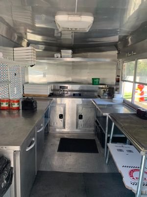 Wood fired pizza trailer Empire/8.5x22ta/2021