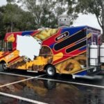 2004 Workhorse Food Truck for Sale - Image 2