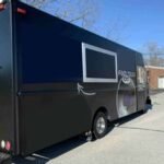 2007 Ford Food Truck - Image 2