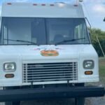 2006 Ford Econoline Food Truck - Image 2