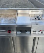 Cart for burgers and fries - Image 2