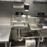 2007 Freightliner Food Truck - Image 3