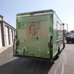 2009 Workhorse Step Side - Image 3